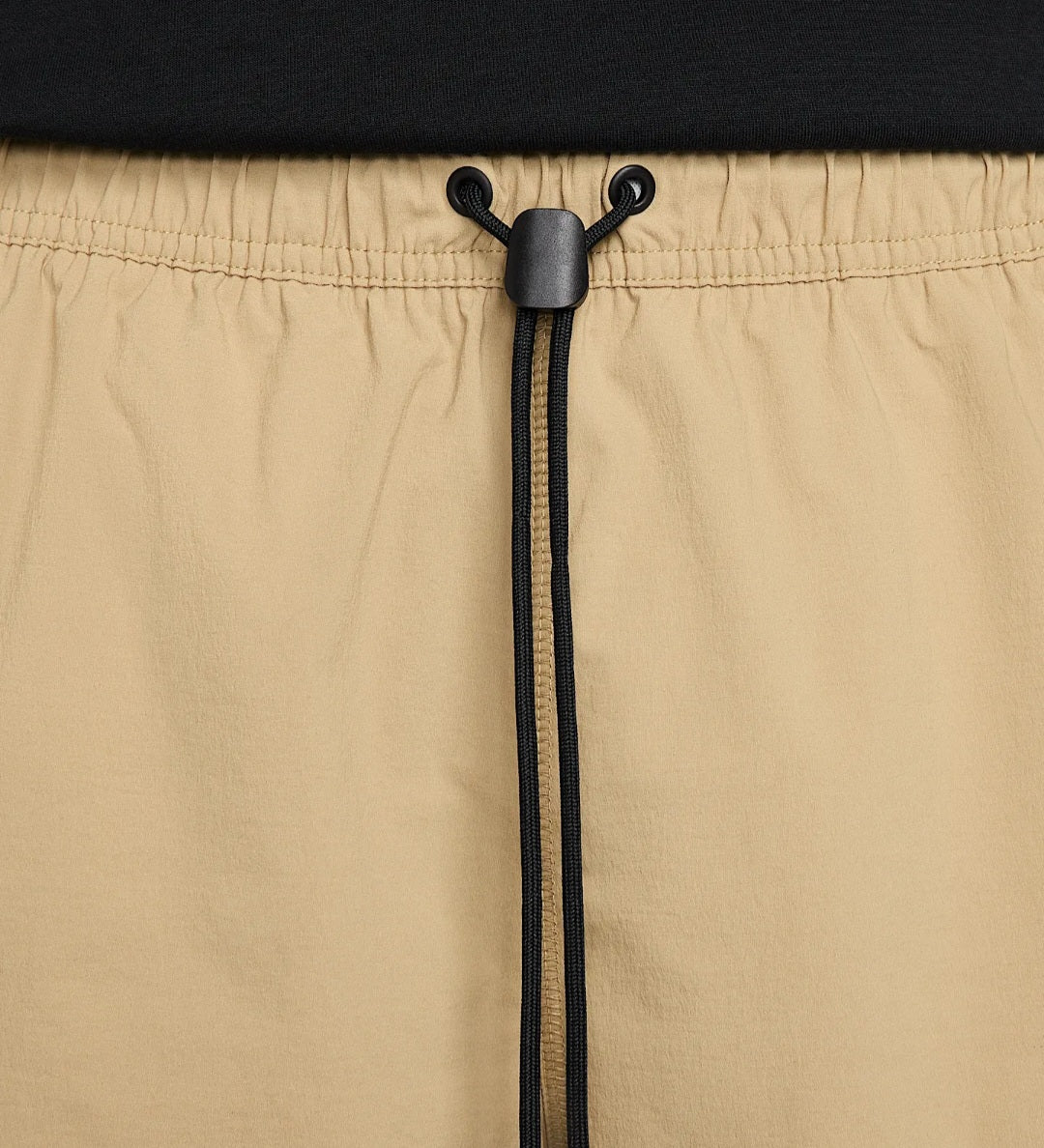 Nike Tech

Men's Woven Shorts