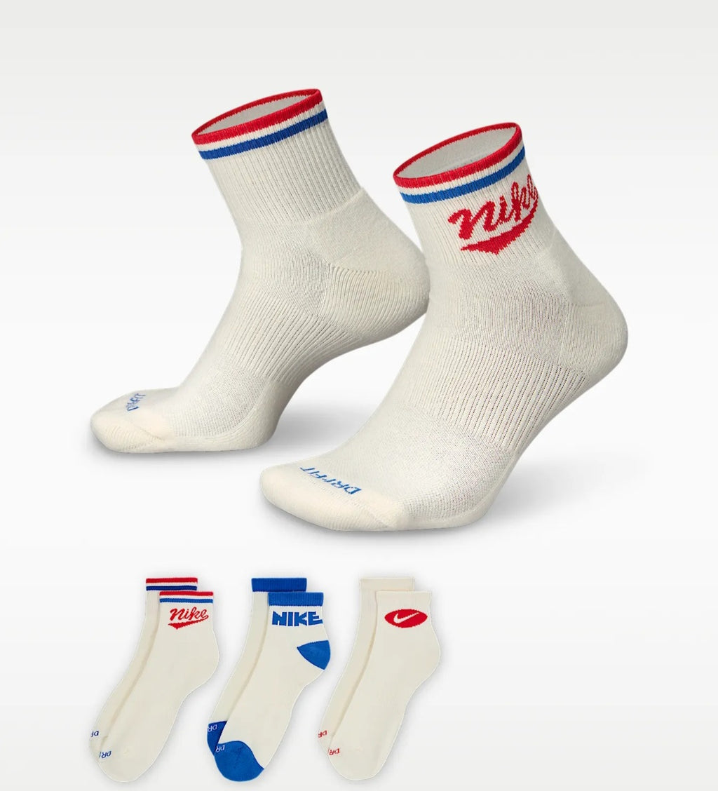 Nike Everyday Plus(3 pairs)